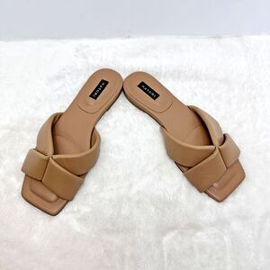 Natori Women's Vitta Slide Beige Sandal Sz 6.5M